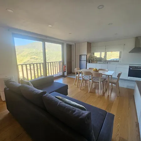 Quinta Da Valdigueira * 阿尔马尔